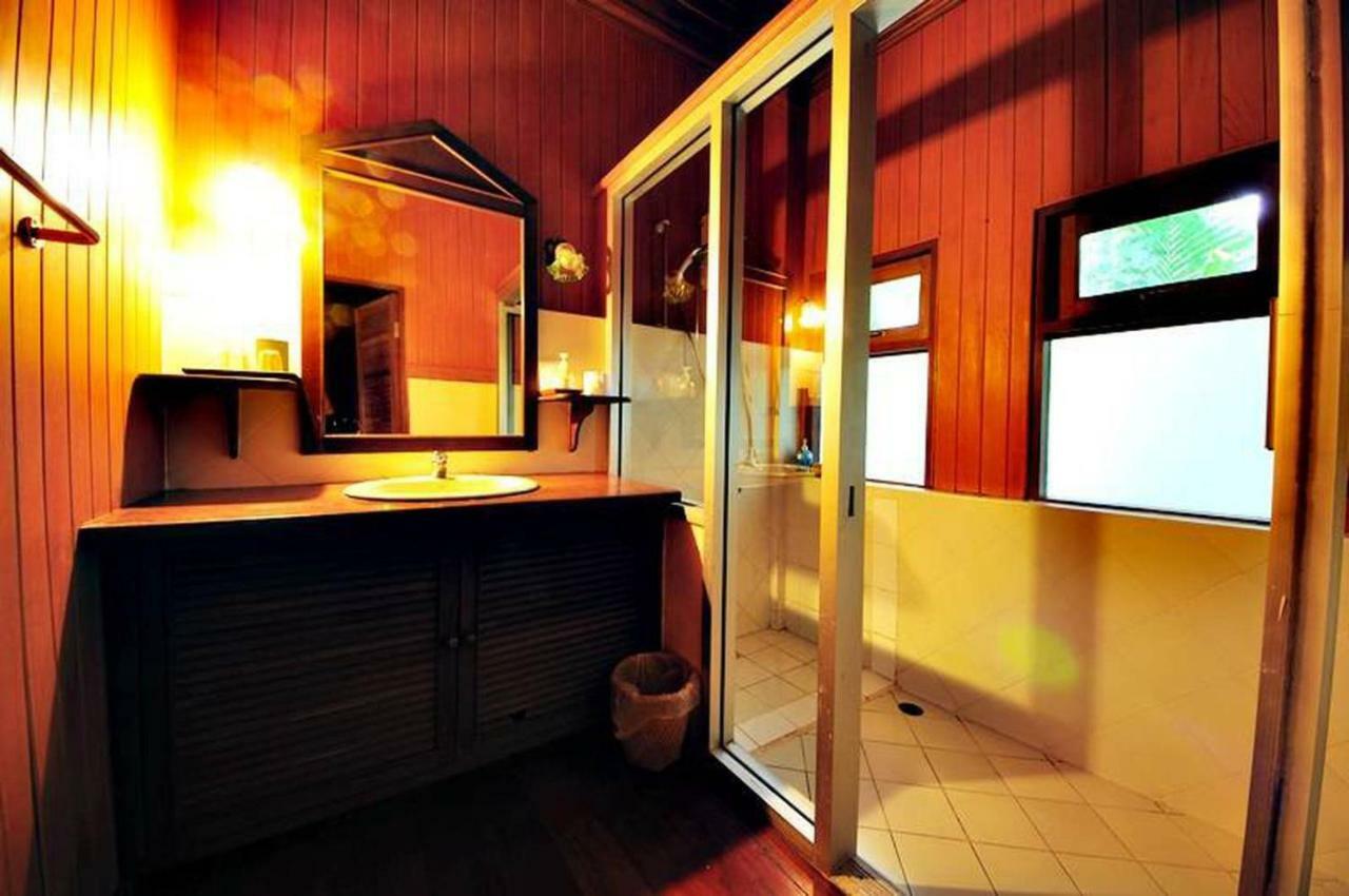 Baan Mai Beachfront Lone Island Phuket المظهر الخارجي الصورة