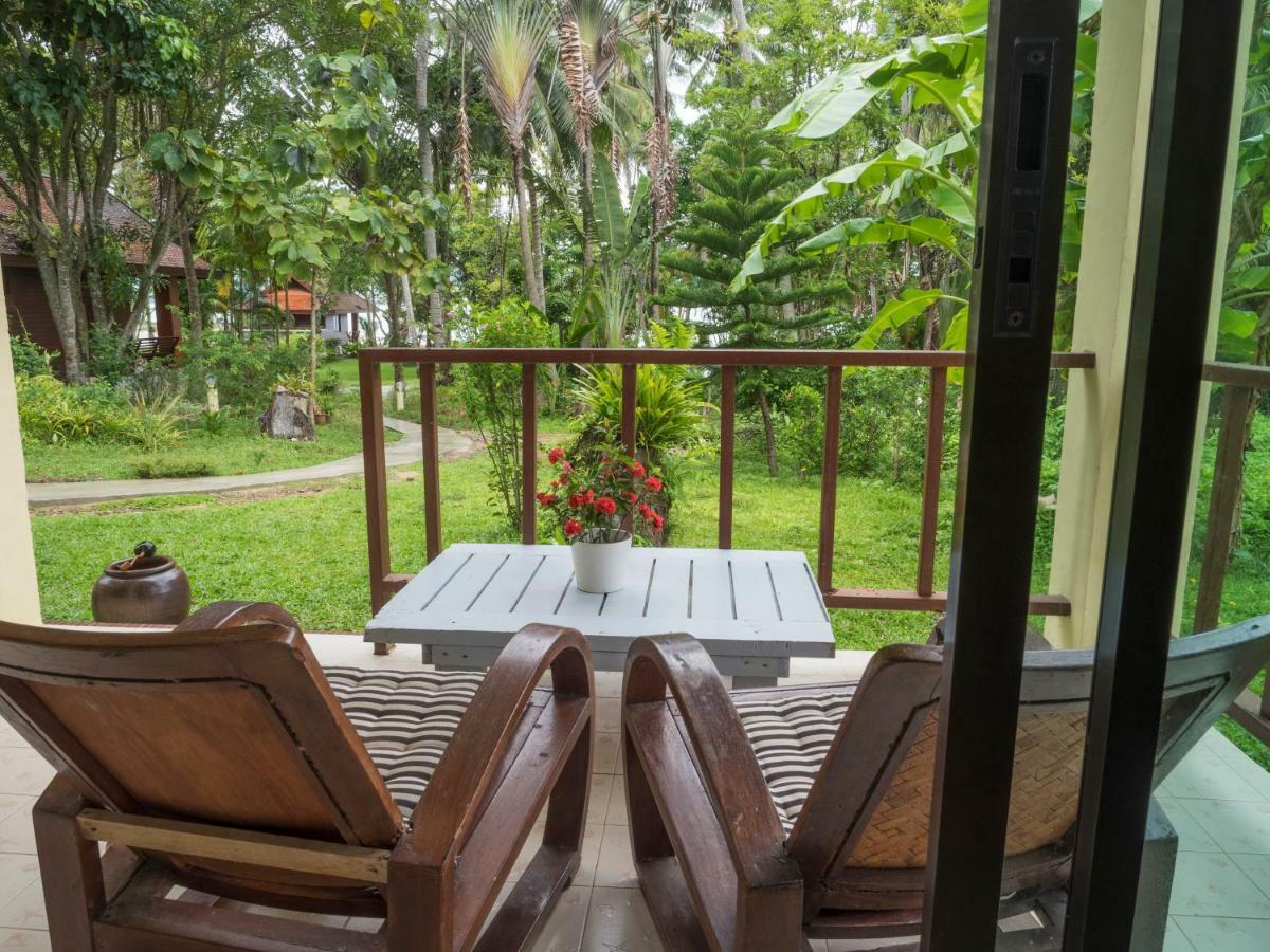 Baan Mai Beachfront Lone Island Phuket المظهر الخارجي الصورة