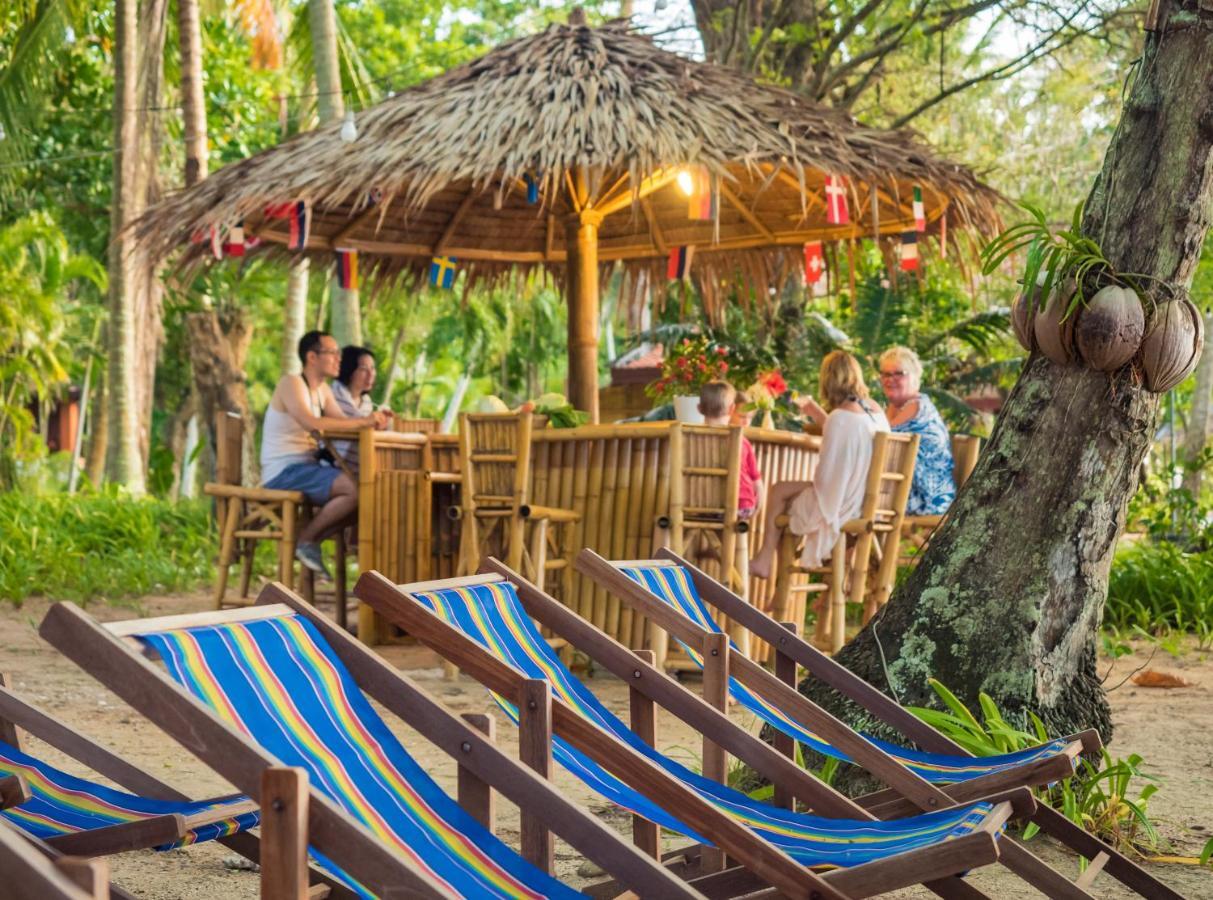 Baan Mai Beachfront Lone Island Phuket المظهر الخارجي الصورة